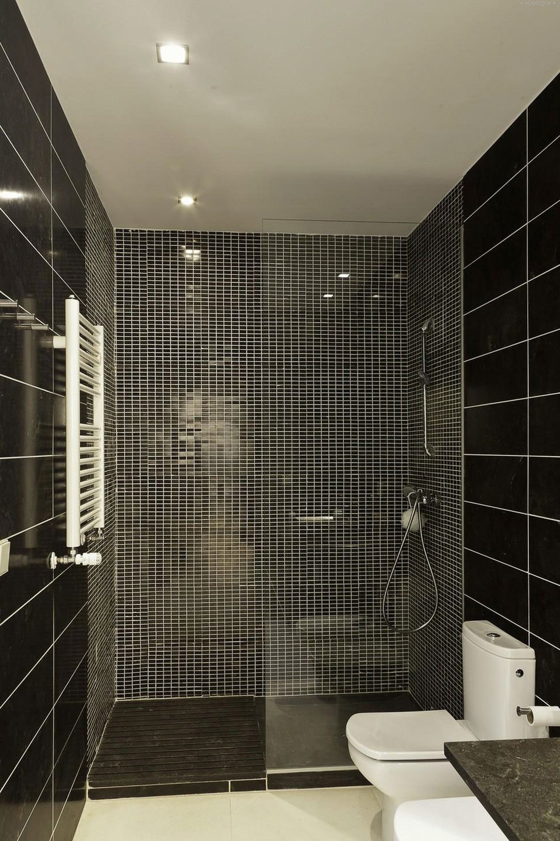 design of a small bathroom