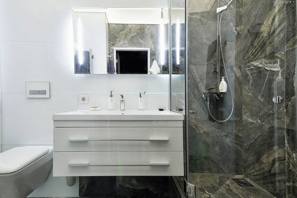 design of a small combined bathroom